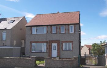 3 Bed in Beadnell Holiday Home