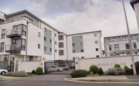 Photo of 1 Bed in Marina