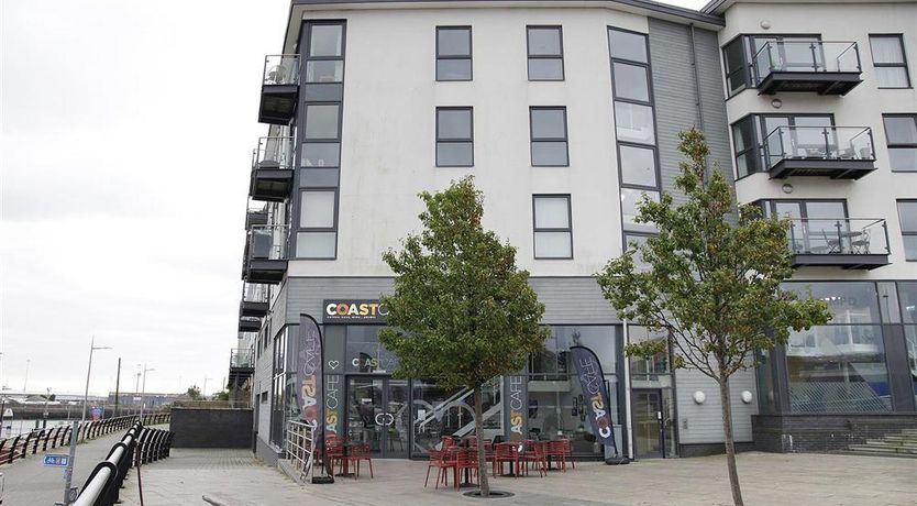 Photo of 1 Bed in Marina