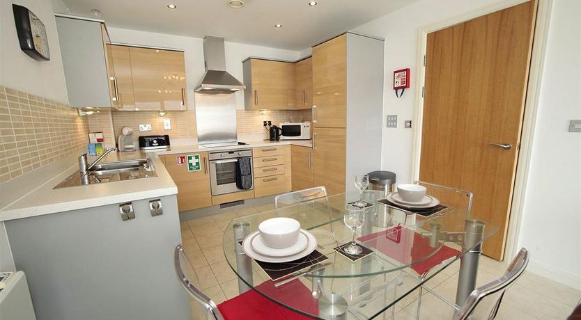 Photo of 1 Bed in Marina