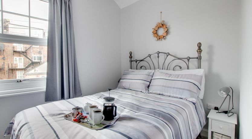 Photo of 5 Bed in Filey