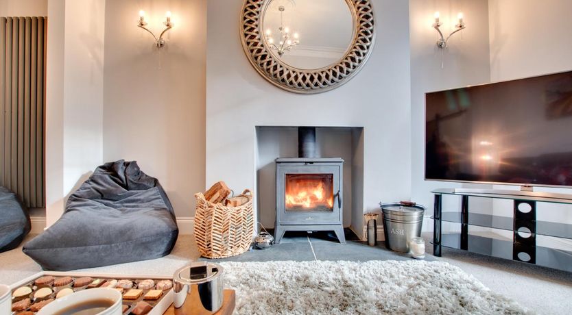 Photo of 5 Bed in Filey