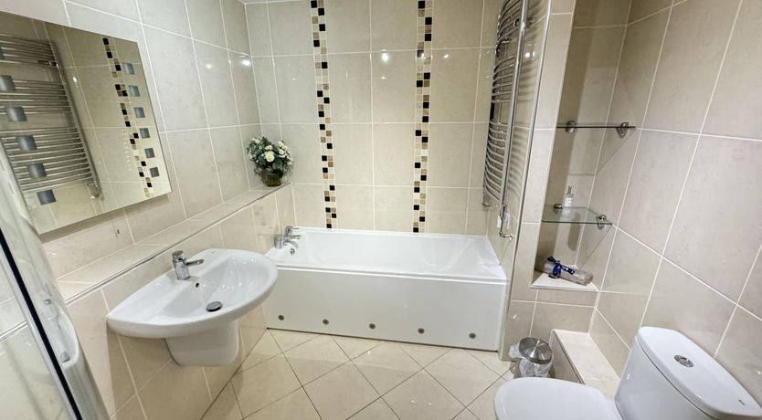 Photo of 1 Bed in Langland