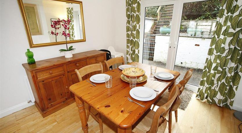 Photo of 3 Bed in Mumbles