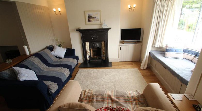 Photo of 2 Bed in Mumbles