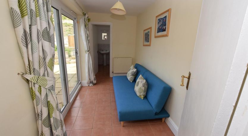 Photo of 3 Bed in Beer