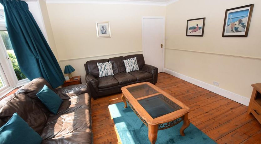 Photo of 3 Bed in Beer