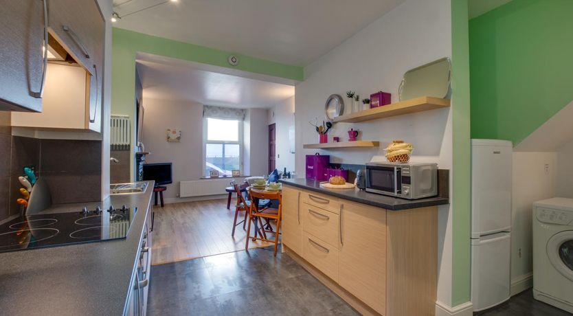 Photo of 1 Bed in Mumbles