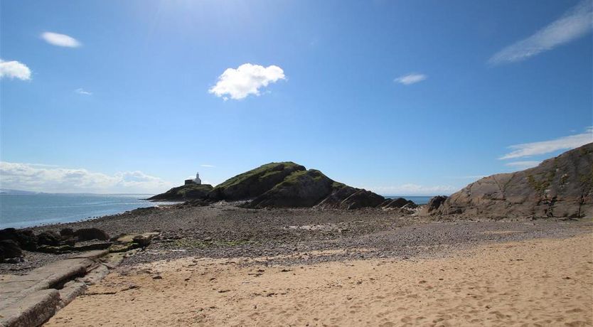 Photo of 1 Bed in Mumbles