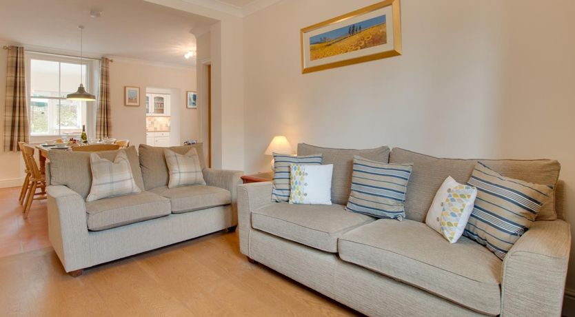 Photo of 3 Bed in Beer