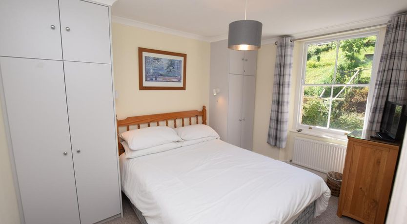 Photo of 3 Bed in Beer