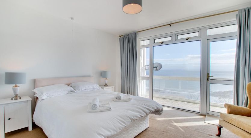 Photo of 2 Bed in Langland