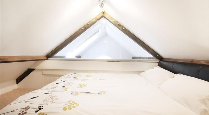 Photo of 1 Bed in Gower