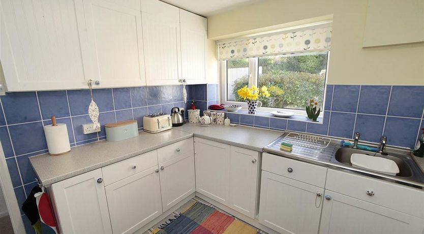 Photo of 2 Bed in Mumbles