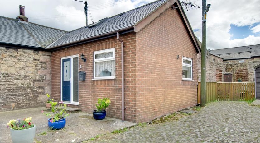 Photo of 2 Bed in Seahouses