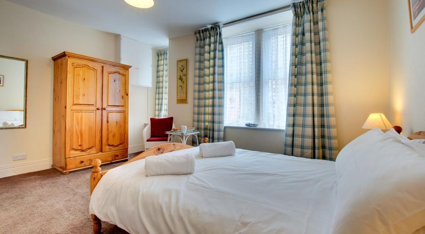 Photo of 2 Bed in Seahouses