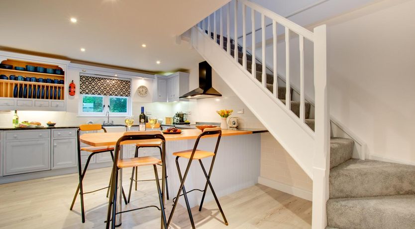 Photo of 4 Bed in Waren Mill