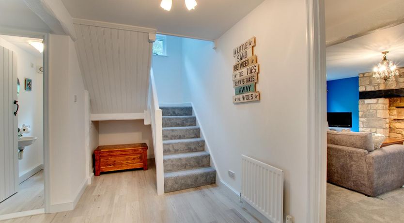 Photo of 4 Bed in Waren Mill