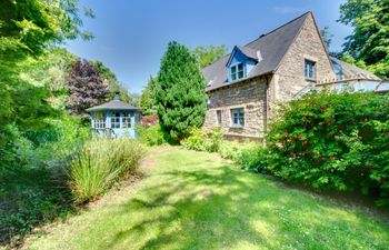4 Bed in Waren Mill Holiday Home