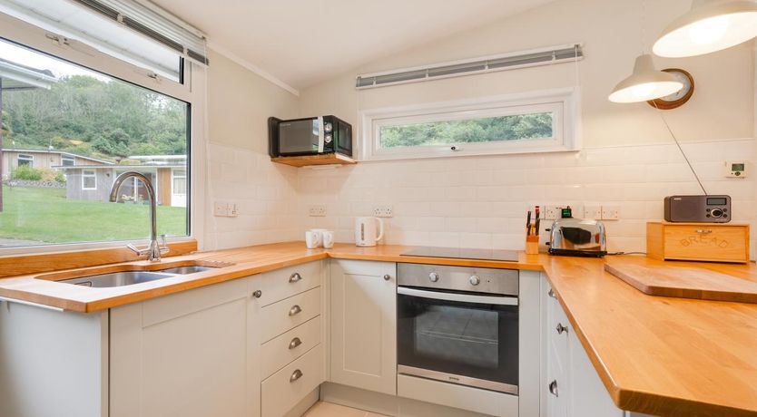 Photo of 2 Bed in Caswell Bay