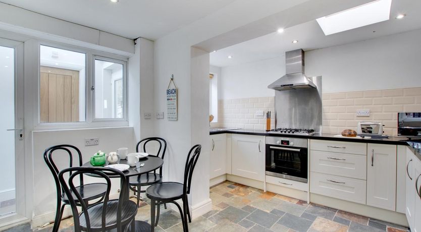 Photo of 2 Bed in Mumbles