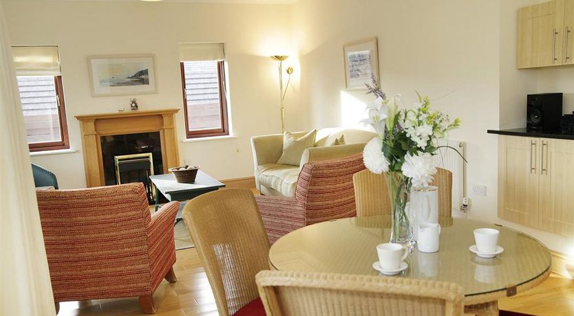 Photo of 4 Bed in Langland