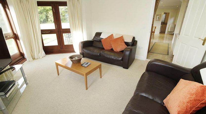 Photo of 4 Bed in Langland