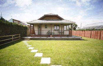 2 Bed in Gower Holiday Home