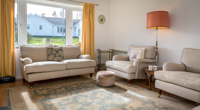 Photo of 3 Bed in Bwlchtocyn