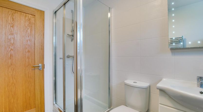 Photo of 2 Bed in Gower