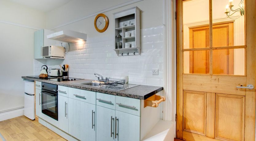 Photo of 1 Bed in Mumbles