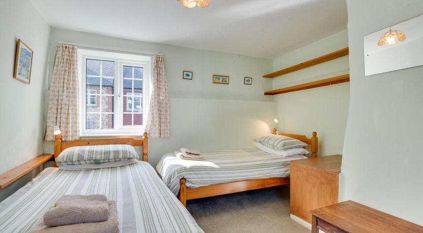 Photo of 2 Bed in Colyton