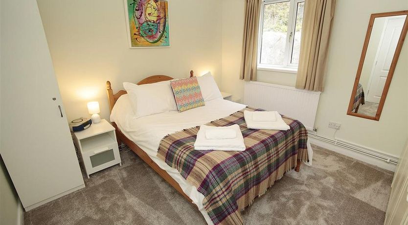 Photo of 1 Bed in Langland