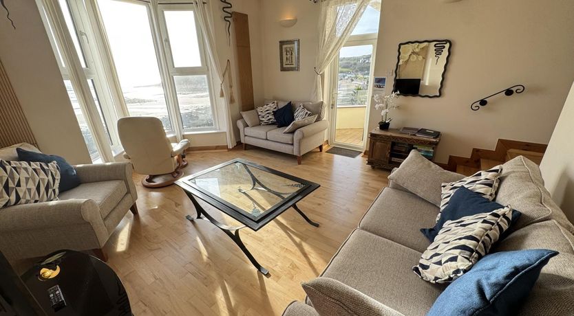 Photo of 2 Bed in Mumbles