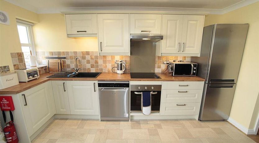 Photo of 2 Bed in Port Eynon