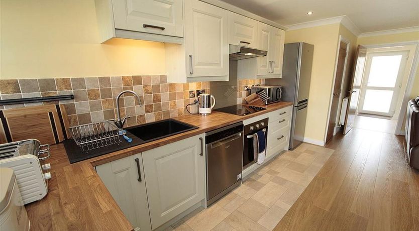 Photo of 2 Bed in Port Eynon