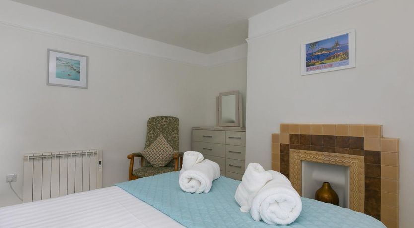 Photo of 3 Bed in Marazion