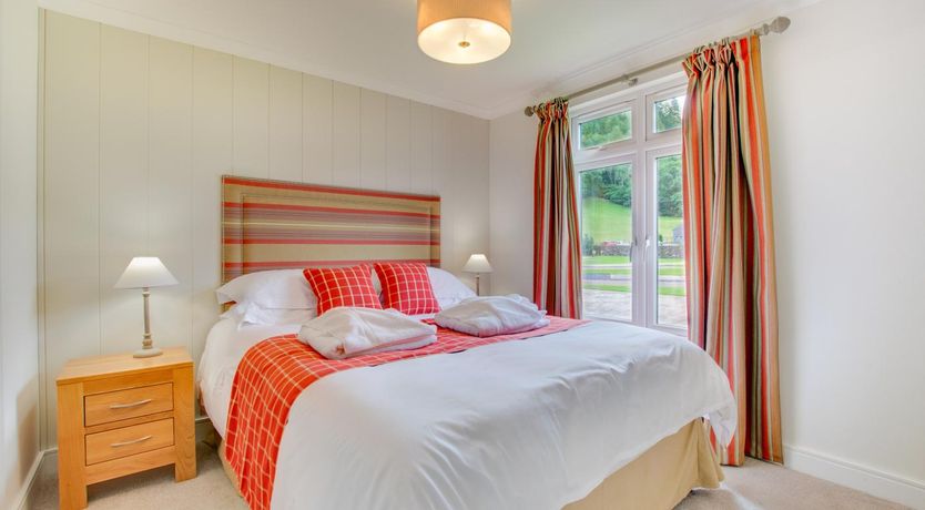 Photo of 2 Bed in Betws-y-Coed