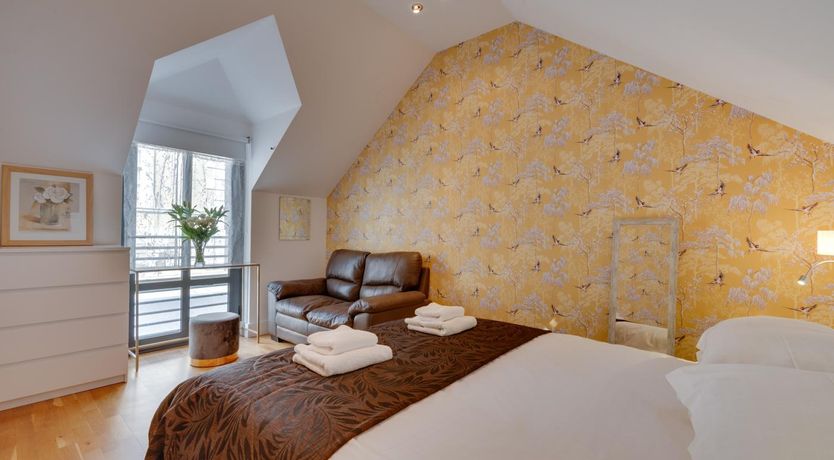 Photo of 2 Bed in Torquay