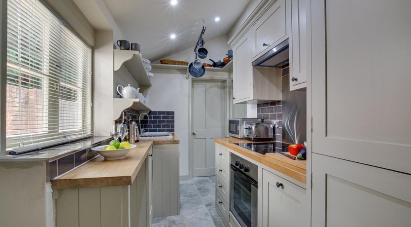 Photo of 2 Bed in Canterbury