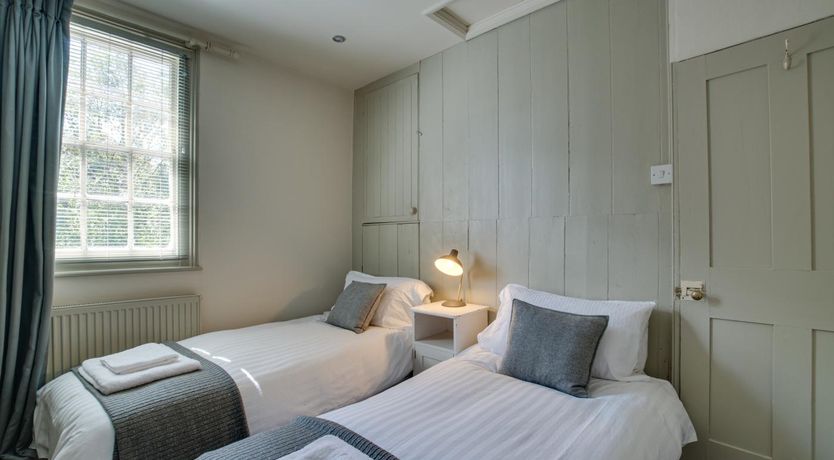 Photo of 2 Bed in Canterbury