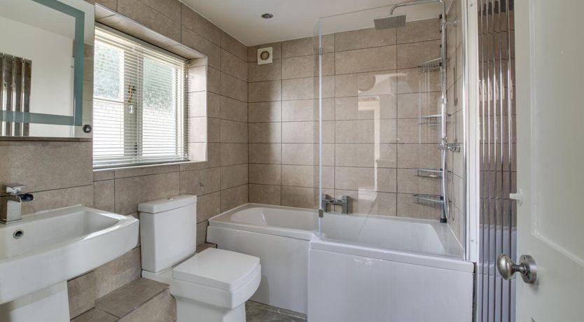 Photo of 2 Bed in Canterbury