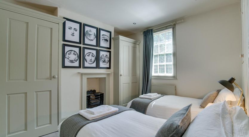 Photo of 2 Bed in Canterbury