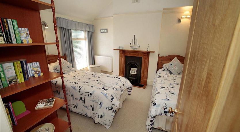 Photo of 2 Bed in Mumbles