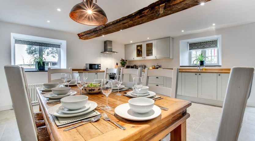 Photo of 4 Bed in Ruthin