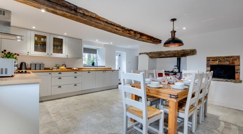 Photo of 4 Bed in Ruthin
