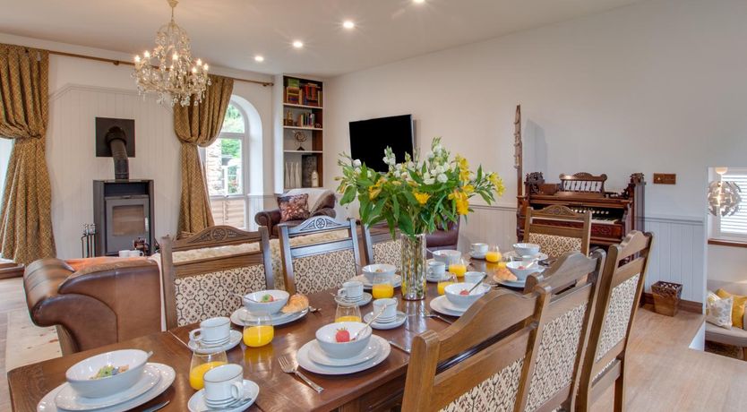 Photo of 4 Bed in Ruswarp