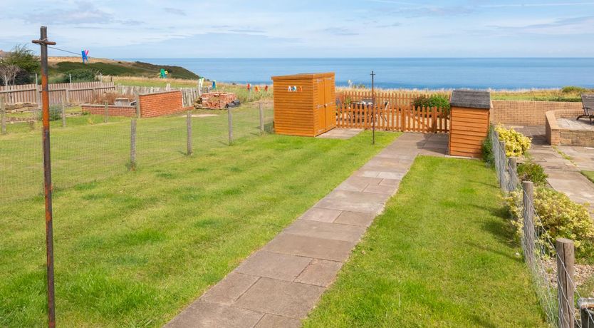 Photo of 4 Bed in Port Mulgrave