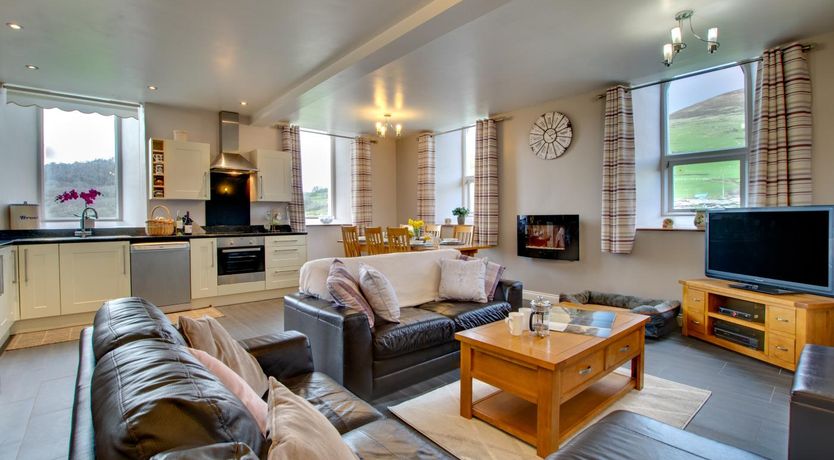 Photo of 3 Bed in Tywyn