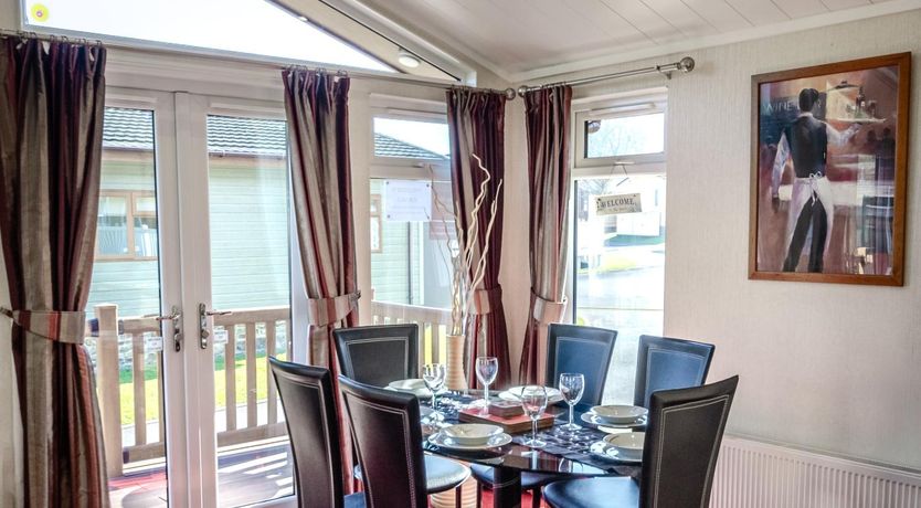 Photo of 2 Bed in Stepaside